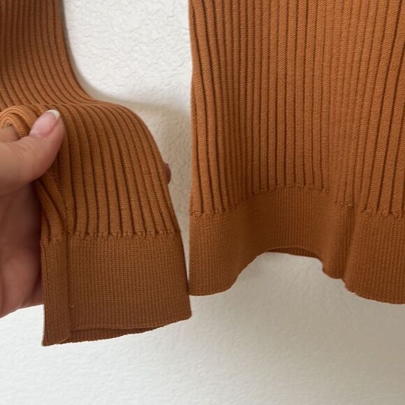 Minkpink Gianna Crisscross Ribbed Knit Long Sleeve Top NEW NWT - Picture 5 of 6